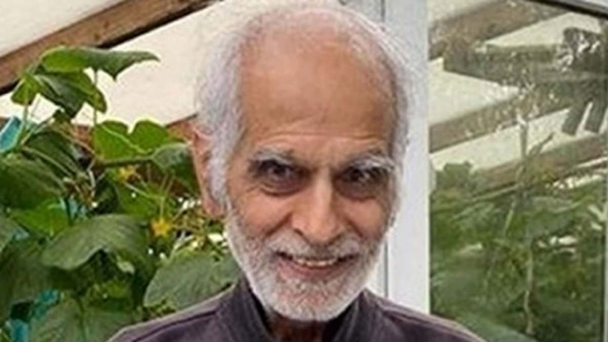 Teen killers' parents should face court too: 80-year-old victim's daughter says police should 'hold parents accountable' after boy, 15, and girl, 13, were sentenced for fatal attack