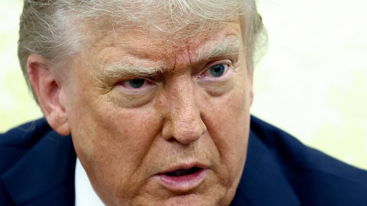 Illegal migrant criminals are now paying $2,000 to be smuggled OUT of the US by Mexican gangs
