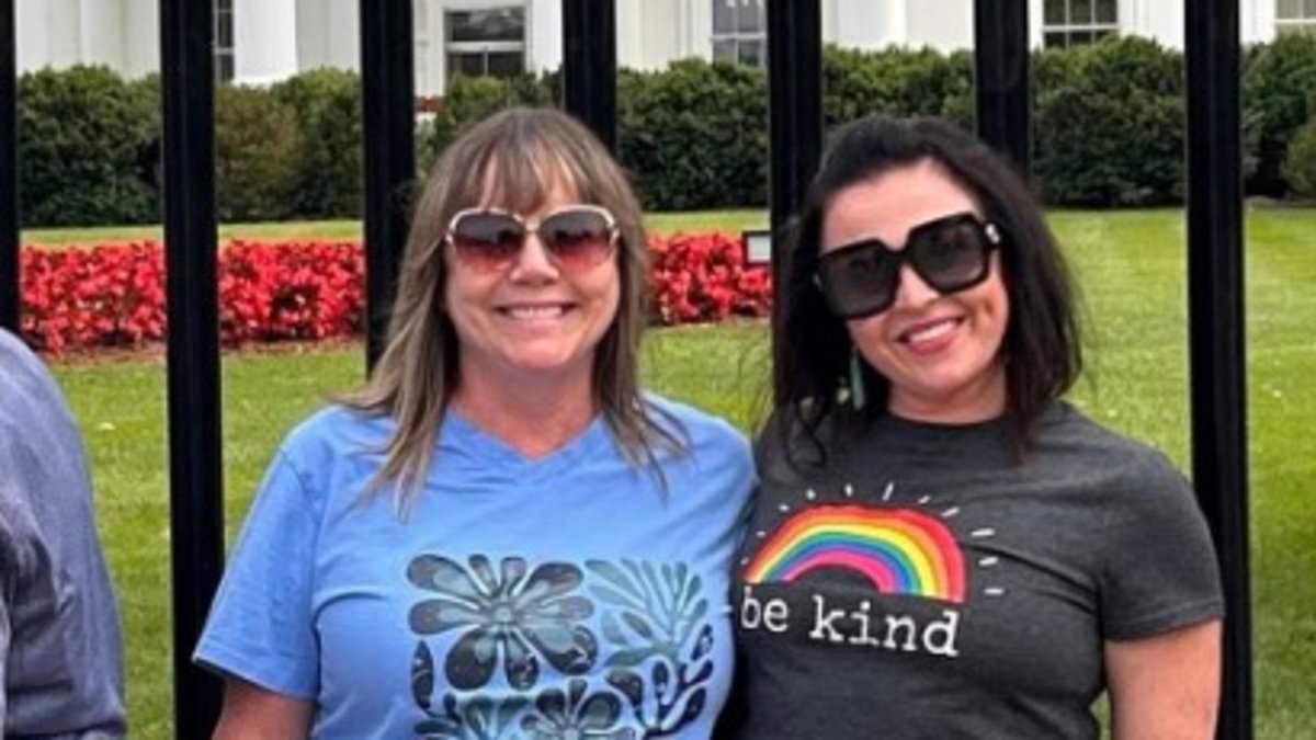 Indiana teacher resigns in disgrace over 'dangerous' t-shirt she wore to White House on class trip