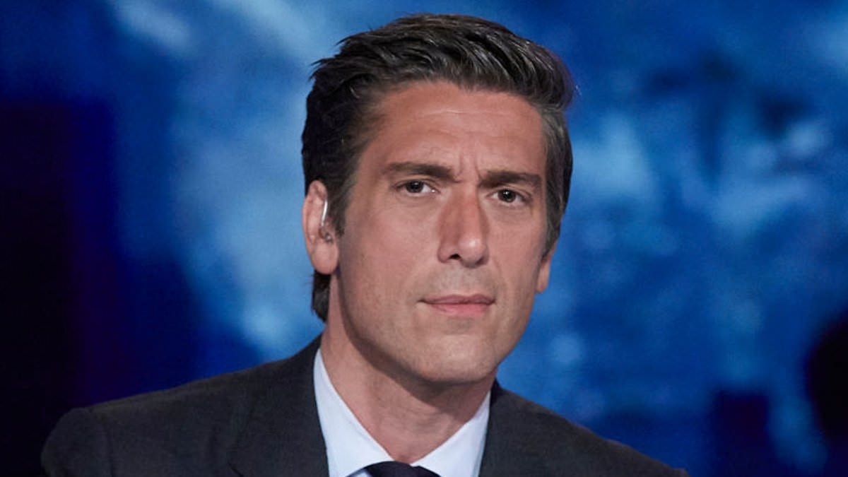 Inside David Muir's very private relationship history after host sends fans into a frenzy with his REAL age