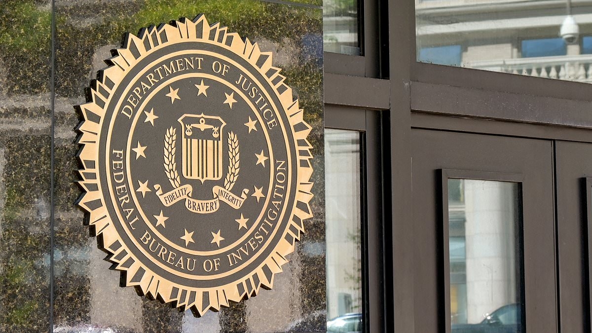 BREAKING NEWS FBI issues urgent warning about 'elevated threat' to Jewish communities following Colorado attack