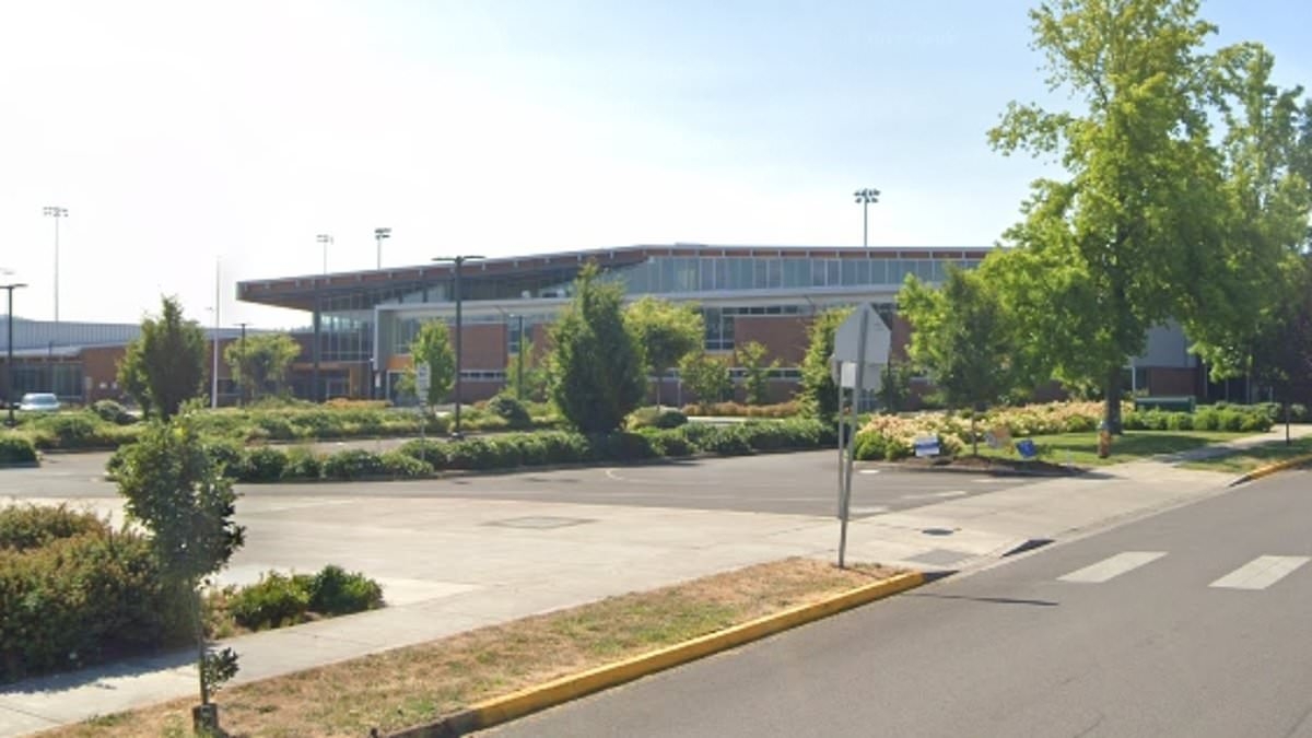 Fury as Oregon school holds 'Drag Day' where kids are told to turn up as their favorite Pride hero