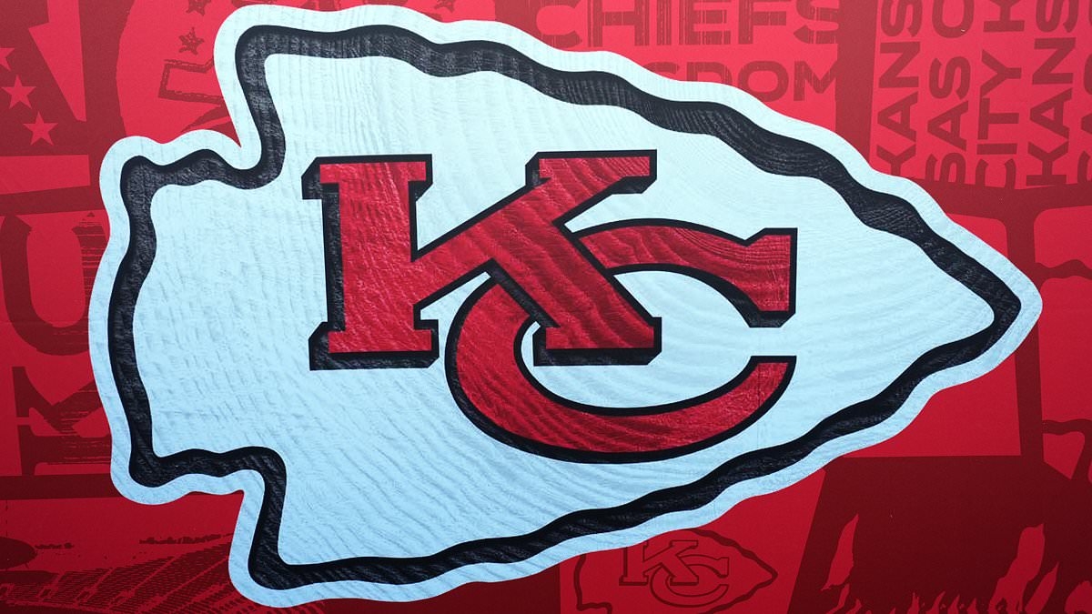 Kansas City Chiefs linked with bombshell trade for $57million Cleveland Browns star