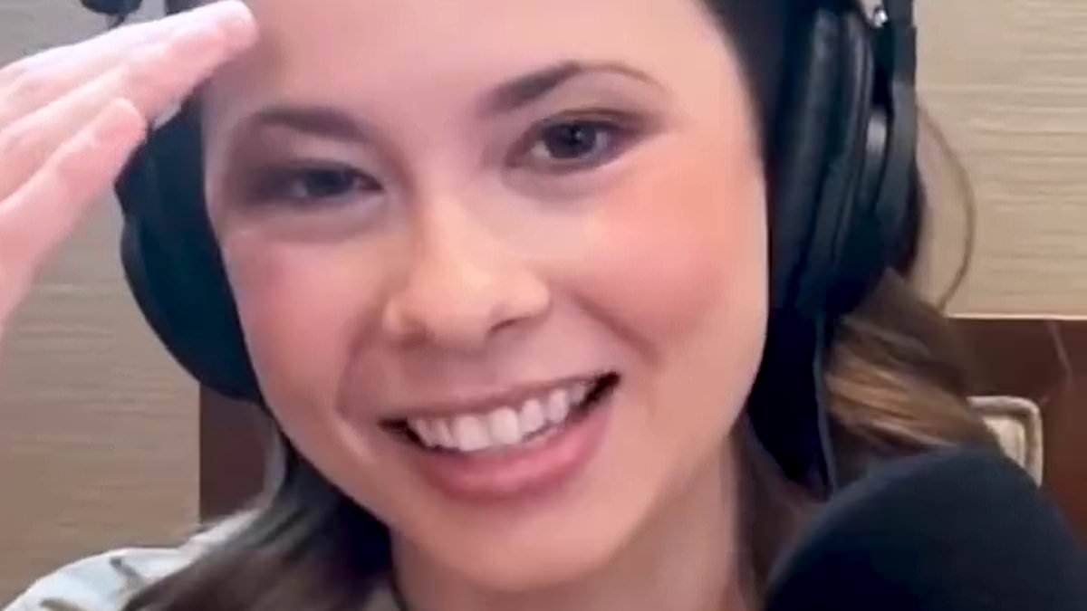 Bindi Irwin reveals what she really thinks about brother Robert's shirtless thirst traps: 'It is rough'