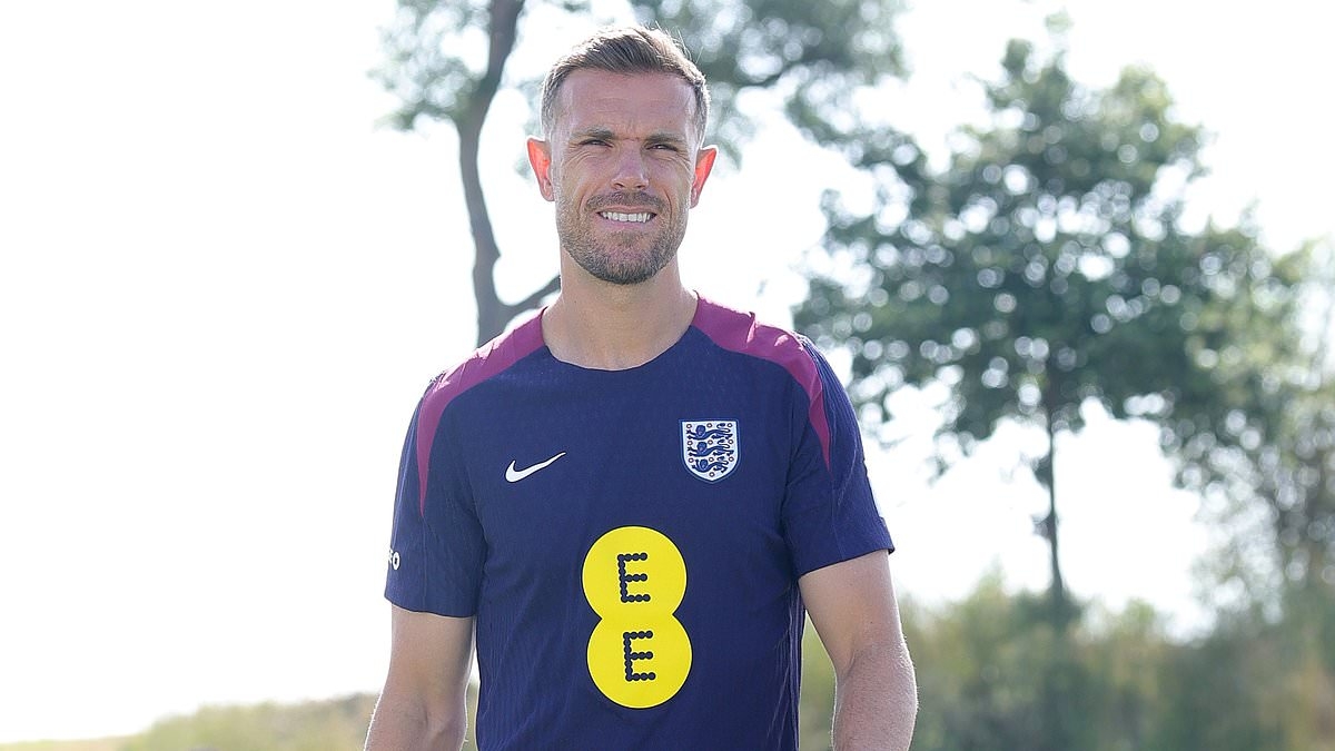 BREAKING NEWS Thomas Tuchel considering handing Jordan Henderson shock England start over Declan Rice for World Cup qualifier against Andorra