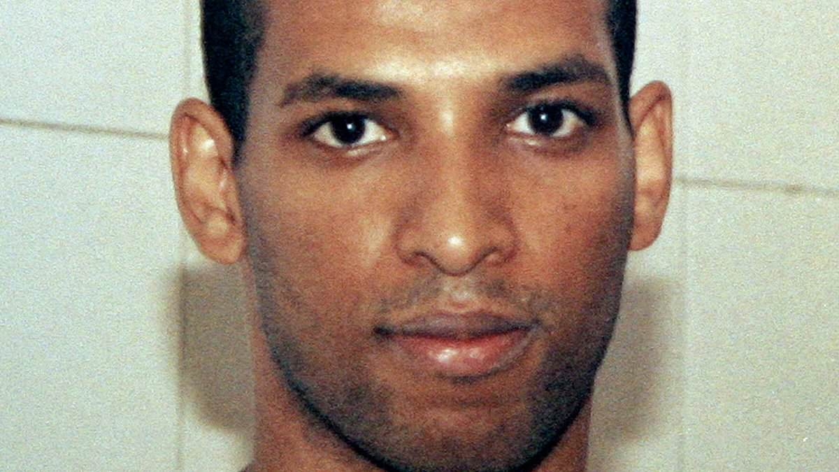 20 years on from the febrile aftermath of London's 7/7 bombings, a heart-stopping minute by minute account of the day Scotland Yard's first ever shoot-to-kill operation ended in the... CATASTROPHIC death of an innocent man