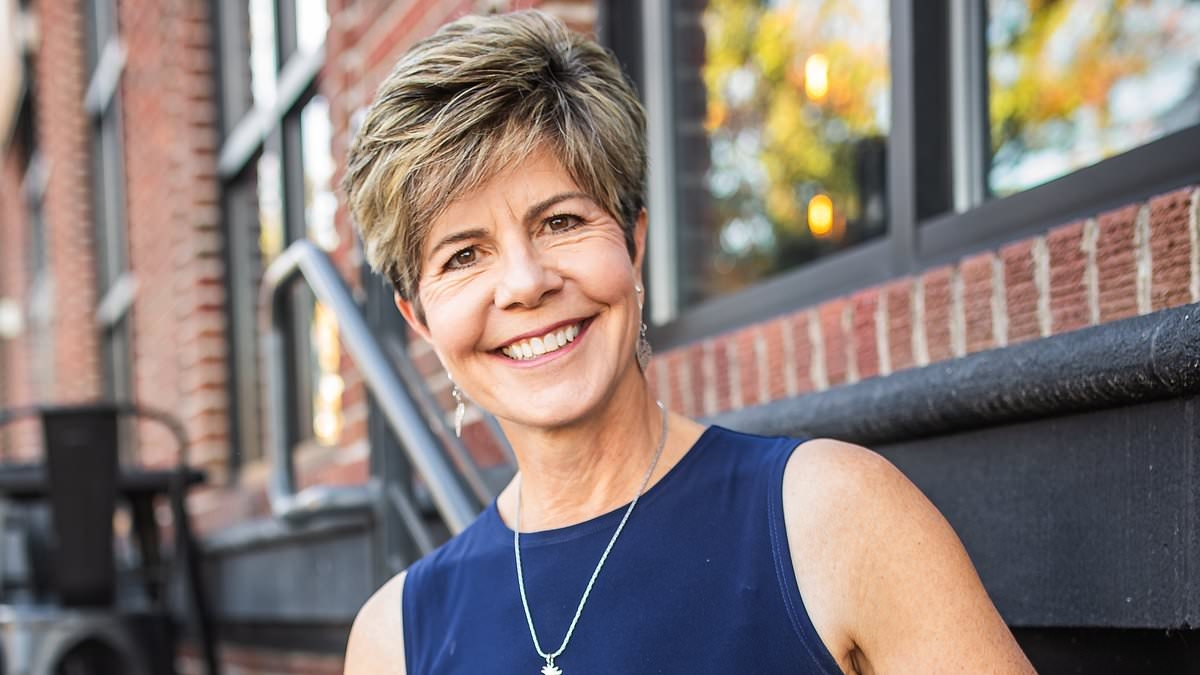 The day my dead daughter visited me from the spirit world and gave me irrefutable evidence to prove it. Military chief SUZANNE GIESMANN'S family tragedy changed her life. Now she tells how our loved ones never really leave