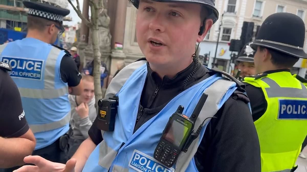 EXCLUSIVE Policeman defends teenager telling pro-Israel supporters that 'Jews kill children' and says it is 'in the same vein as displaying sign calling Hamas rapists'