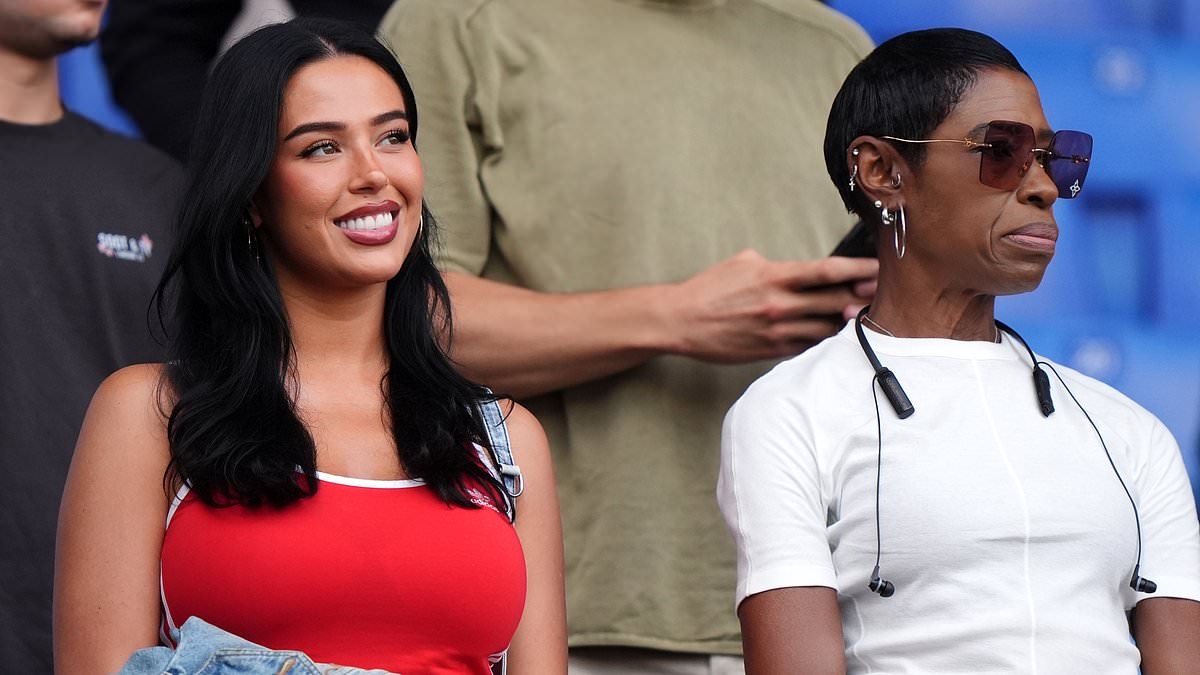 Jude Bellingham's girlfriend Ashlyn Castro and his mum spotted in the stands at England match - one week after influencer's social media return