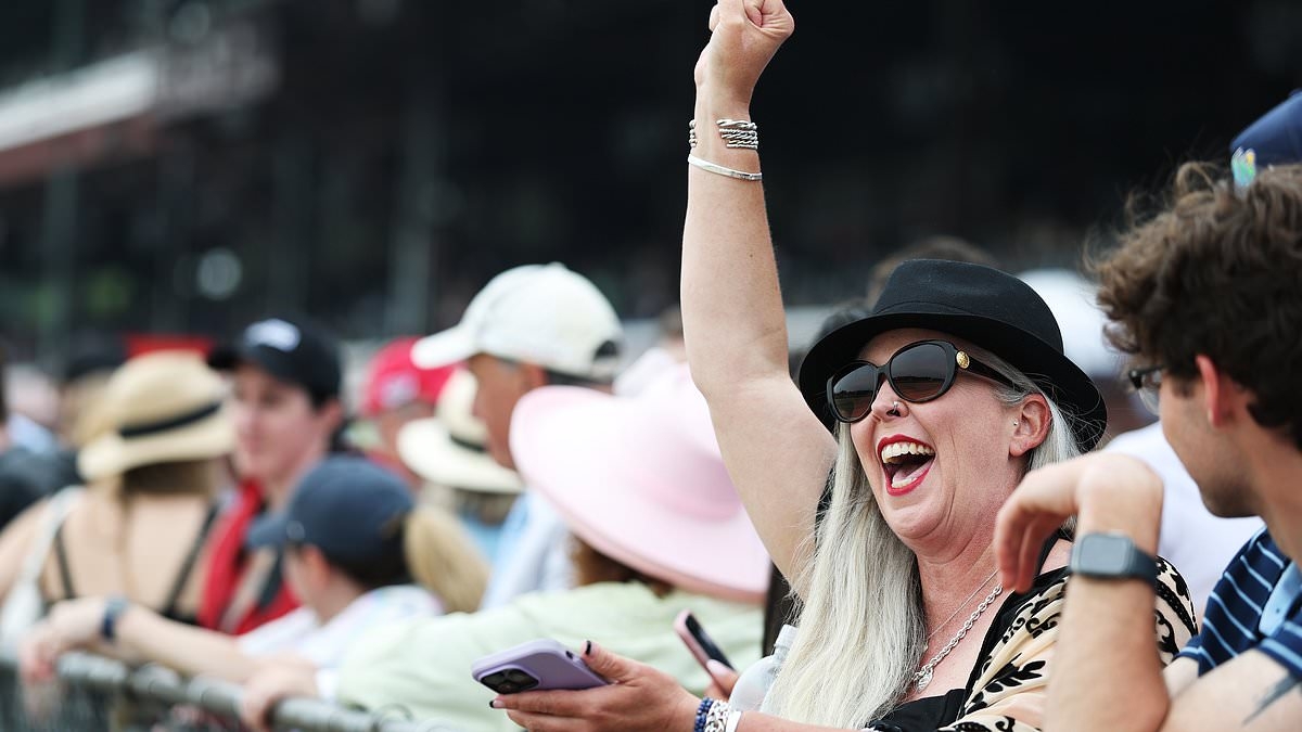 BREAKING NEWS Sovereignty takes thrilling 157th Belmont Stakes one month after Kentucky Derby win