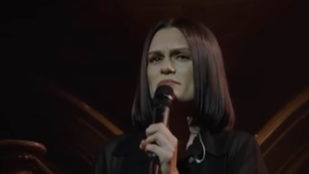 Jessie J 'hinted at secret health battle weeks before announcing her breast cancer diagnosis'
