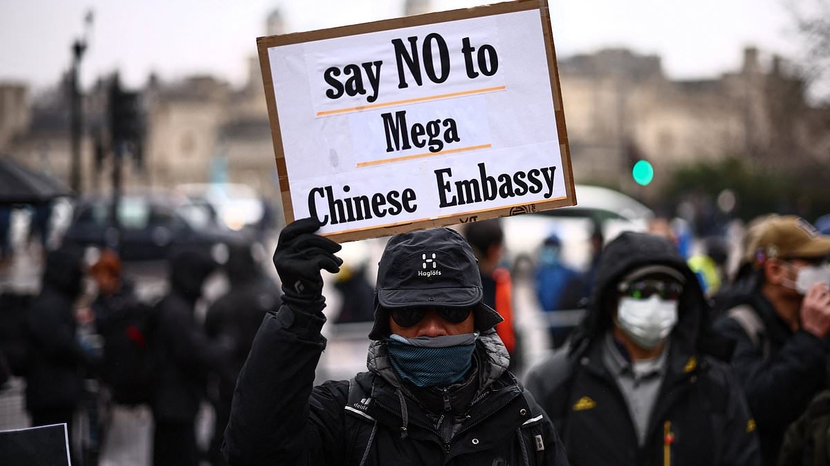 Minister dismisses US fears about China's London 'super embassy' as White House warns against letting Beijing build near sensitive City sites