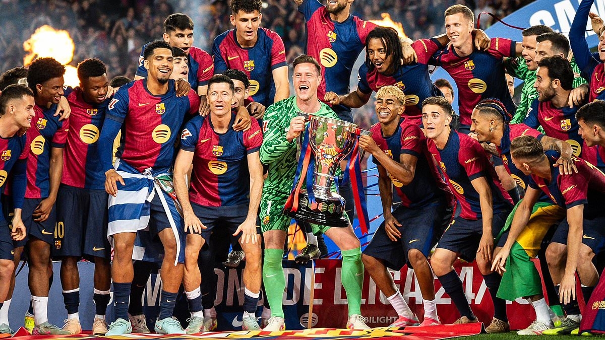 Furious Barcelona star is 'ready to go to WAR with the club' and claims board are leaking information against him in effort to 'push him out of the back door'