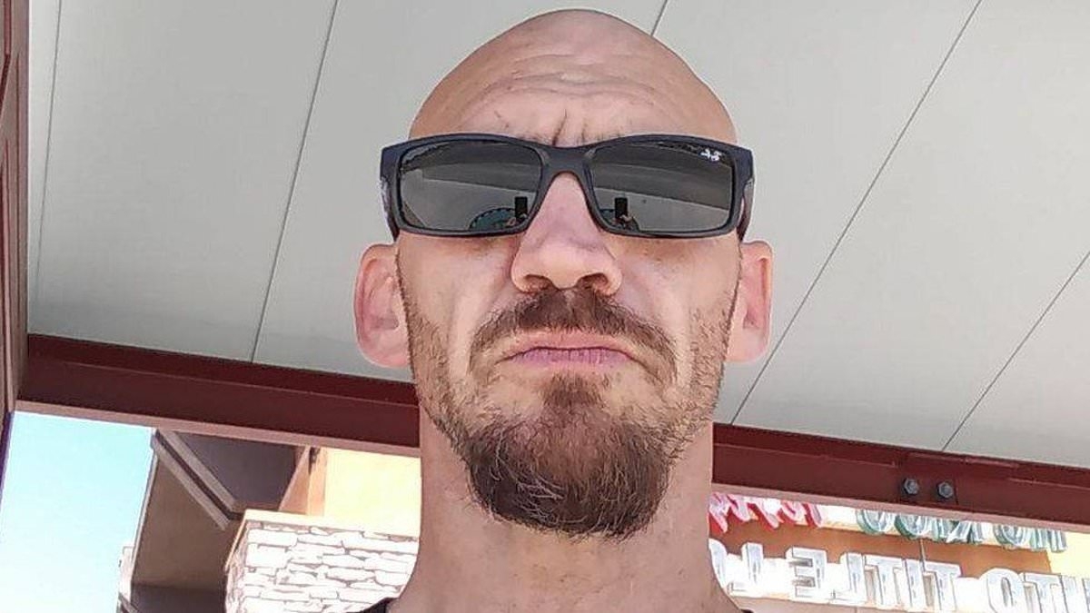 Police allowed convicted Neo-Nazi 'who groomed and radicalised British girl before she was found dead' to leave the UK