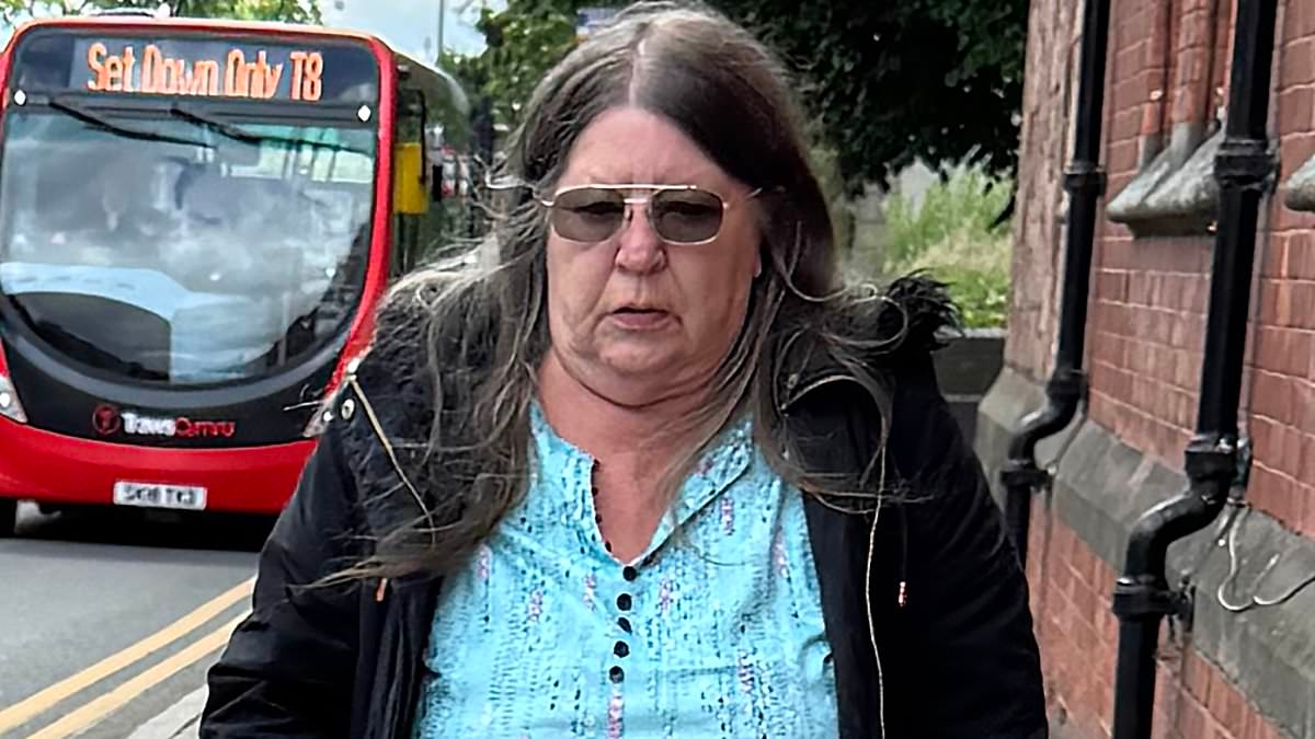 War of the roses! Neighbour gets restraining order after stealing plant pots and decorations from next door for her own garden