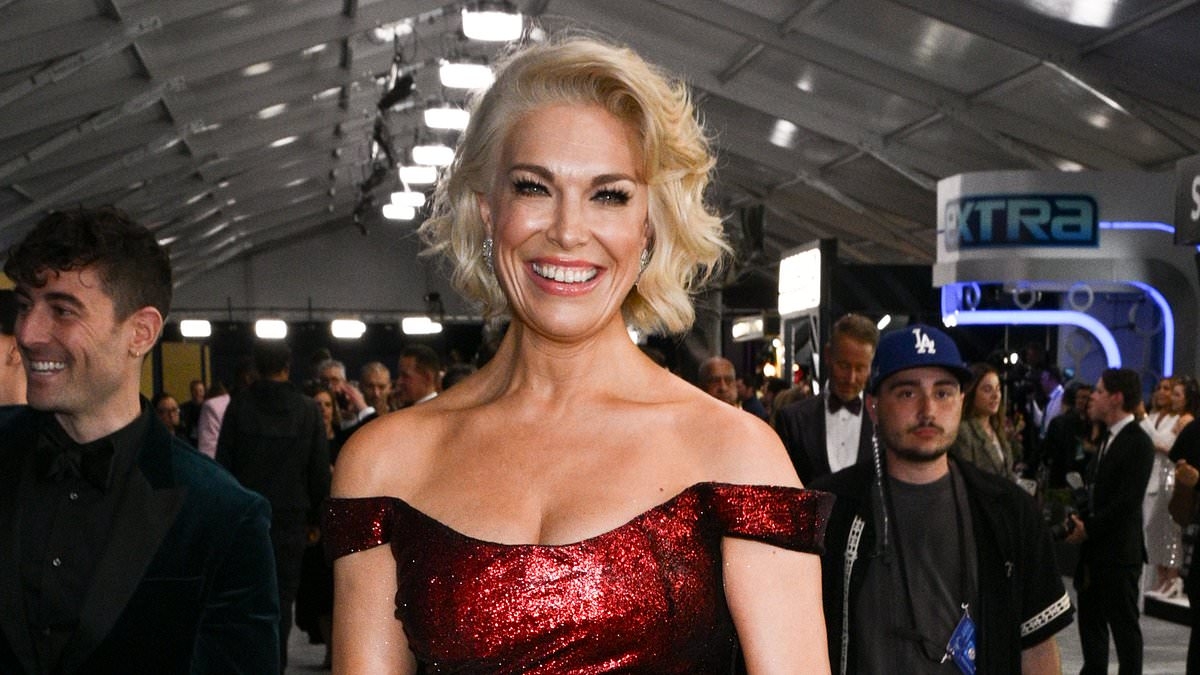 Hannah Waddingham, 5ft11, was told she was 'too big' to be on camera and says Ted Lasso co-stars told her take her heels off when filming together