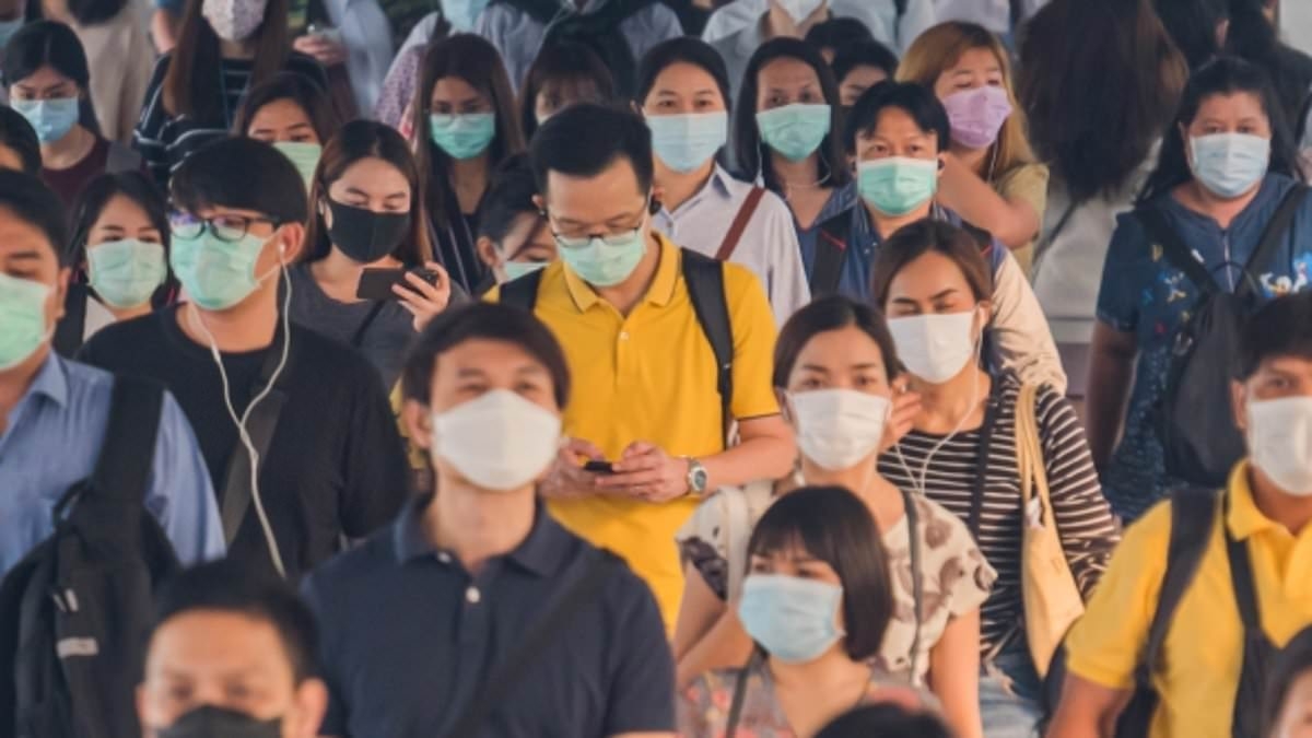 Americans urged to stay vigilant for new unusual Covid symptom caused by dangerous Chinese strain