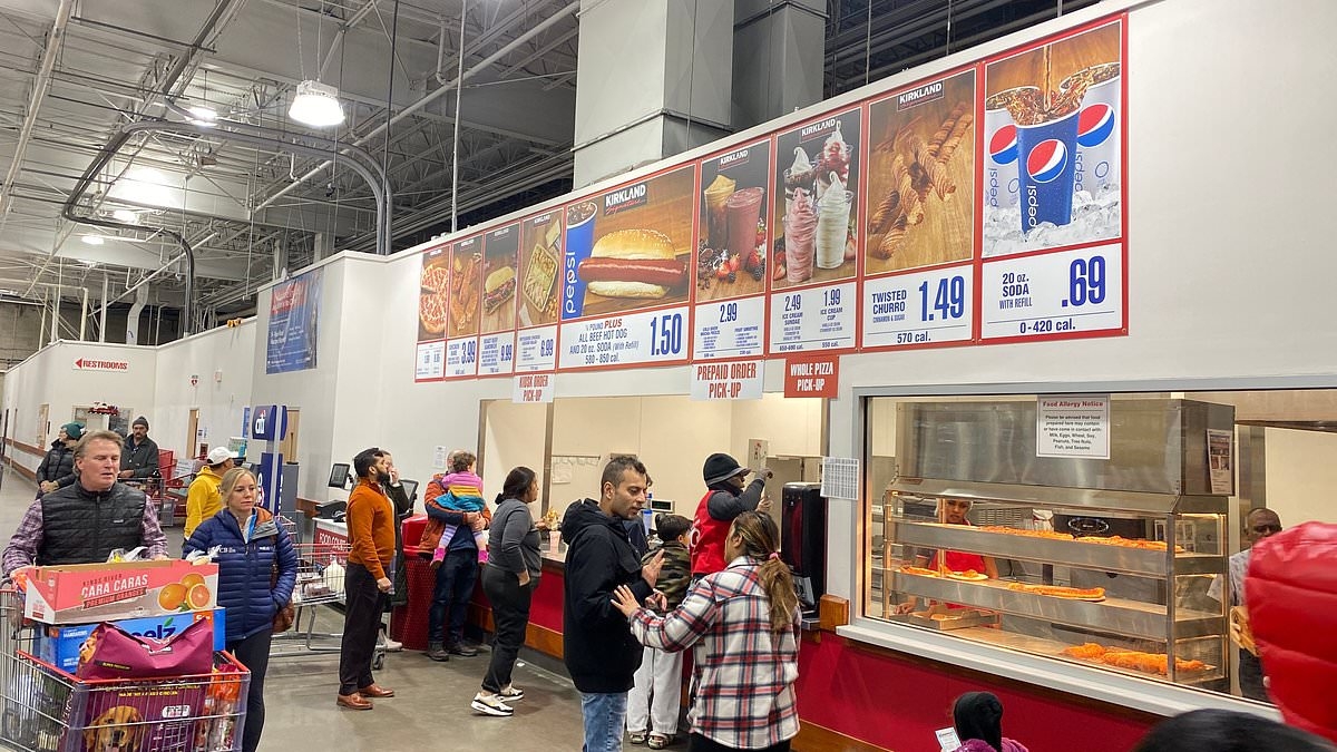 Costco shoppers divided over new 'overpoweringly sweet' food court item