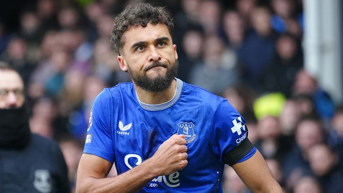 Dominic Calvert-Lewin is left in limbo as Everton offer new deal to two stars but talks with striker break down as his contract expires