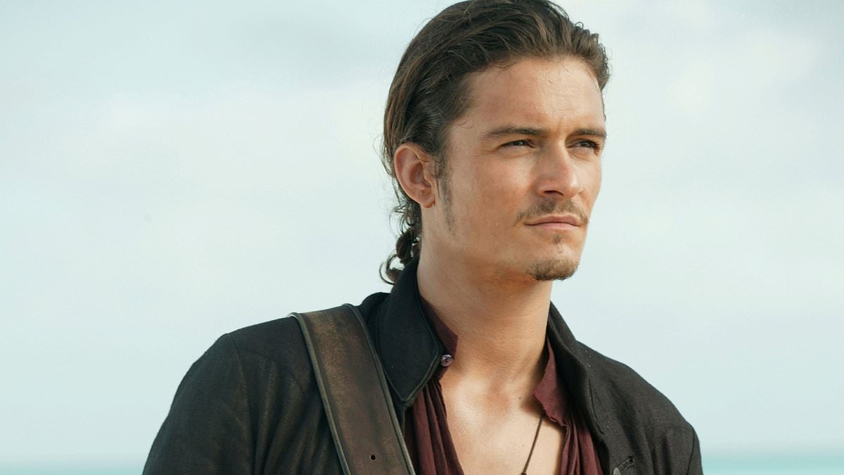 Orlando Bloom teases the possibility of 'getting the band back together' for a new Pirates of the Caribbean movie