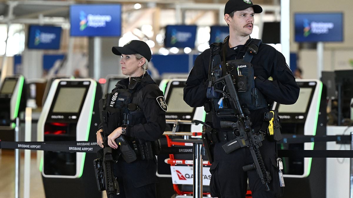 Chaos as passenger allegedly kicks airline crew during wine-fuelled outburst on overseas flight to Sydney