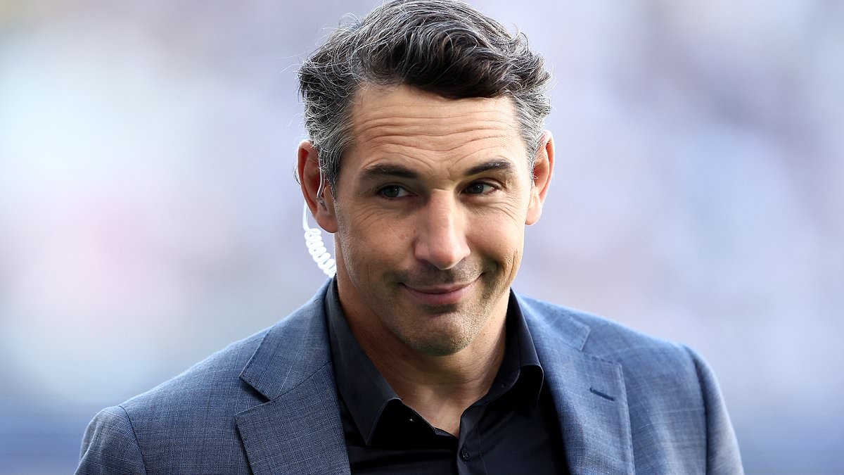 Footy great Aaron Woods slams Billy Slater over the biggest scandal of his career as he brands the NRL's golden child a 'grub'