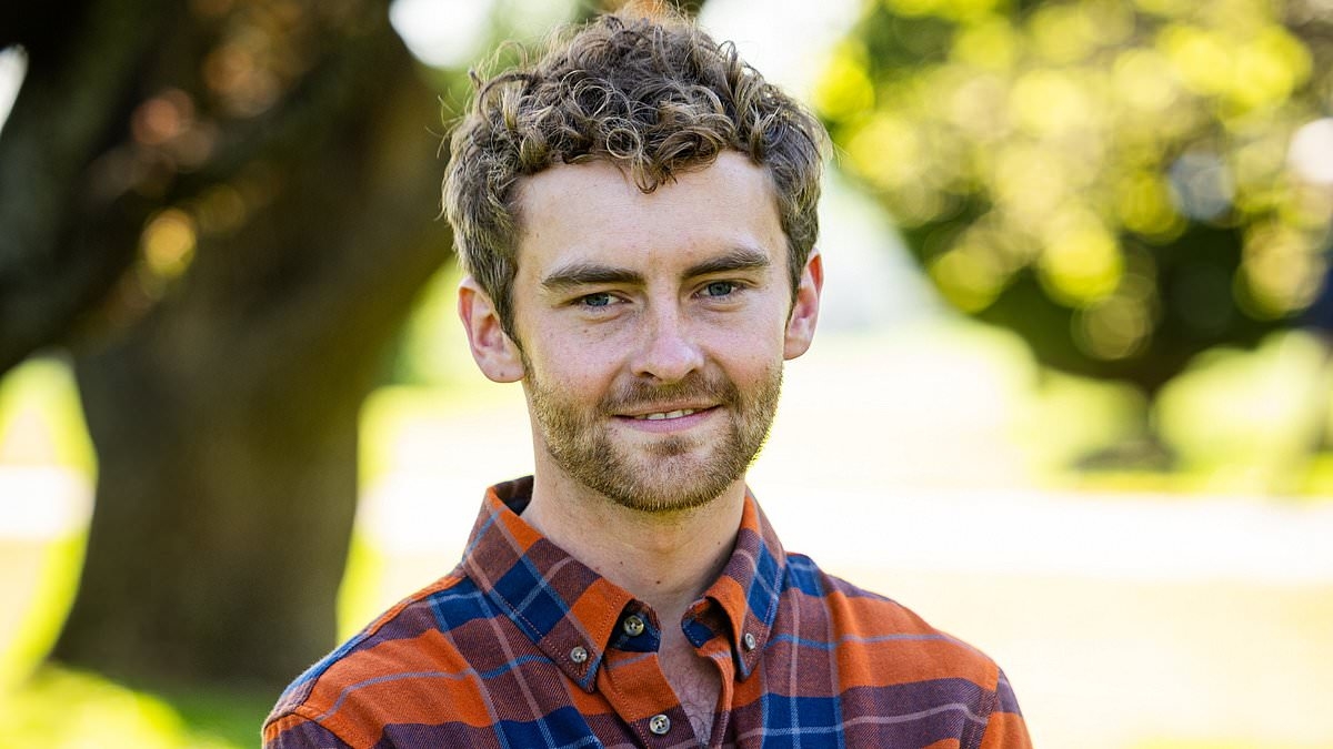 Farmer Wants A Wife fans left baffled after major 'editing fail' in a teaser for the Channel Seven show's upcoming episode