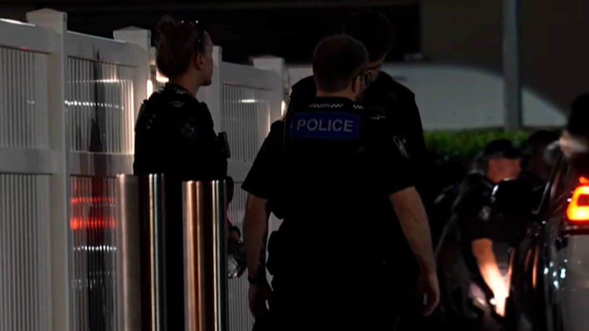 BREAKING NEWS Female pub-goer is shot by police during happy hour in Townsville after threatening officers with a knife