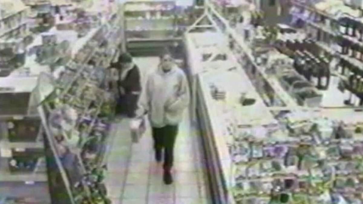 The girl who went to buy cereal and never came home: Lindsay Rimer was 13 when she went missing, months later, her body was found - 30 years on, her killer is still unknown