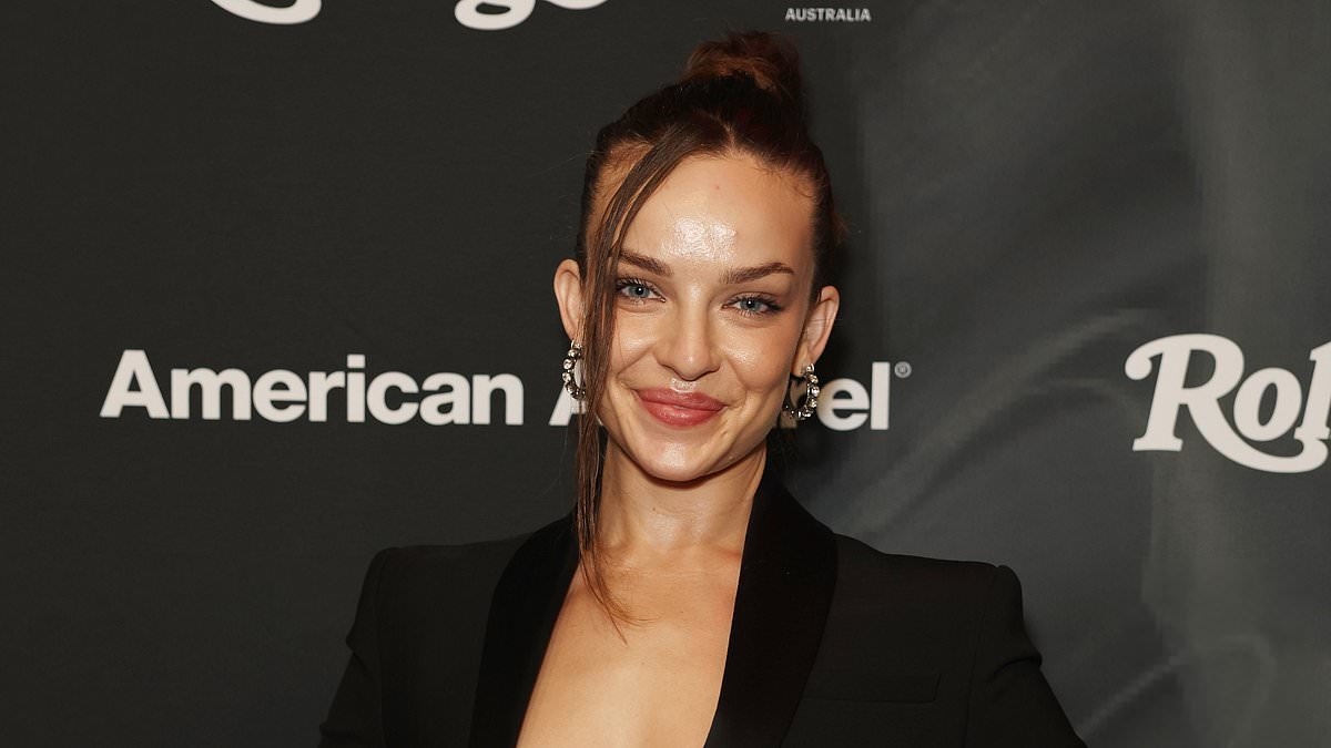 Abbie Chatfield hits back at troll who calls her mentally unwell and says she needs medication