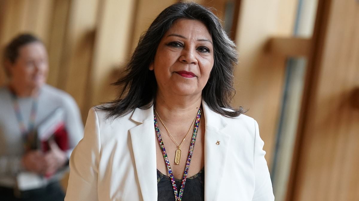SNP minister demands higher immigration to Scotland as she urges PM to help Holyrood tackle country's ageing population