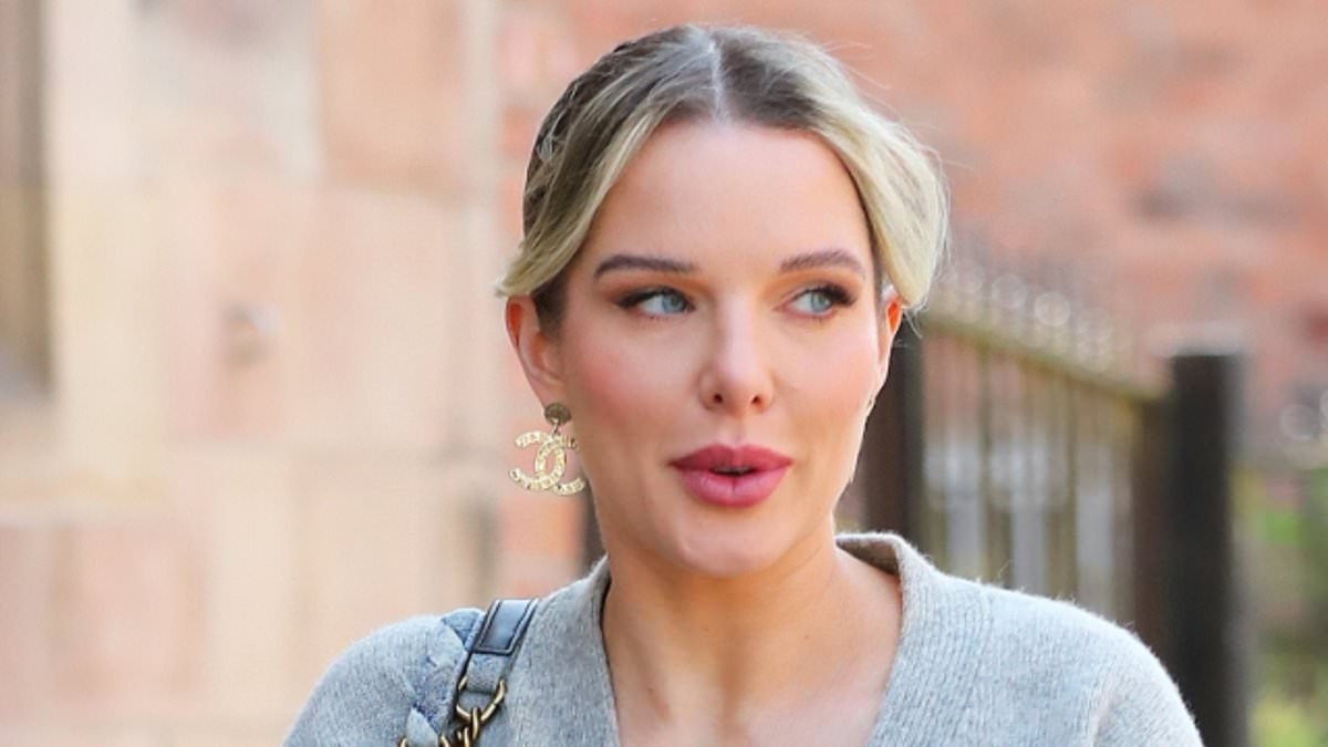 Helen Flanagan looks stylish in a grey knitted co-ord set as she grabs coffee in Cheshire after slashing price of her huge mansion amid financial struggles