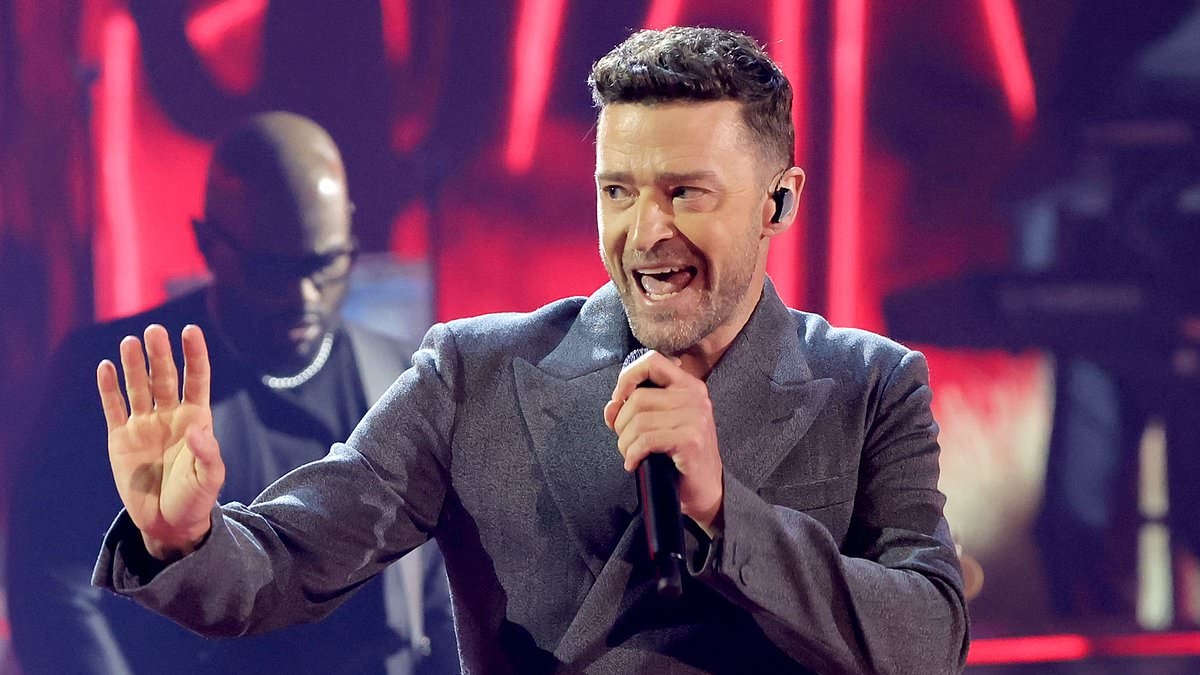 Justin Timberlake mercilessly mocked for his 'embarrassing' dance moves
