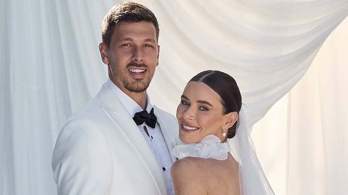 Brittany Hockley reveals awkward wedding vow blunder after marrying Swiss footballer Ben Siegrist in Bali