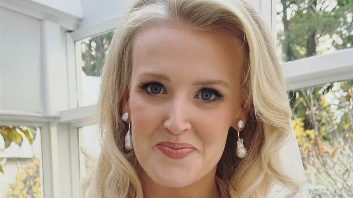 Sky News presenter Kristie Lloyd marries in 'magical' Southern Highlands wedding
