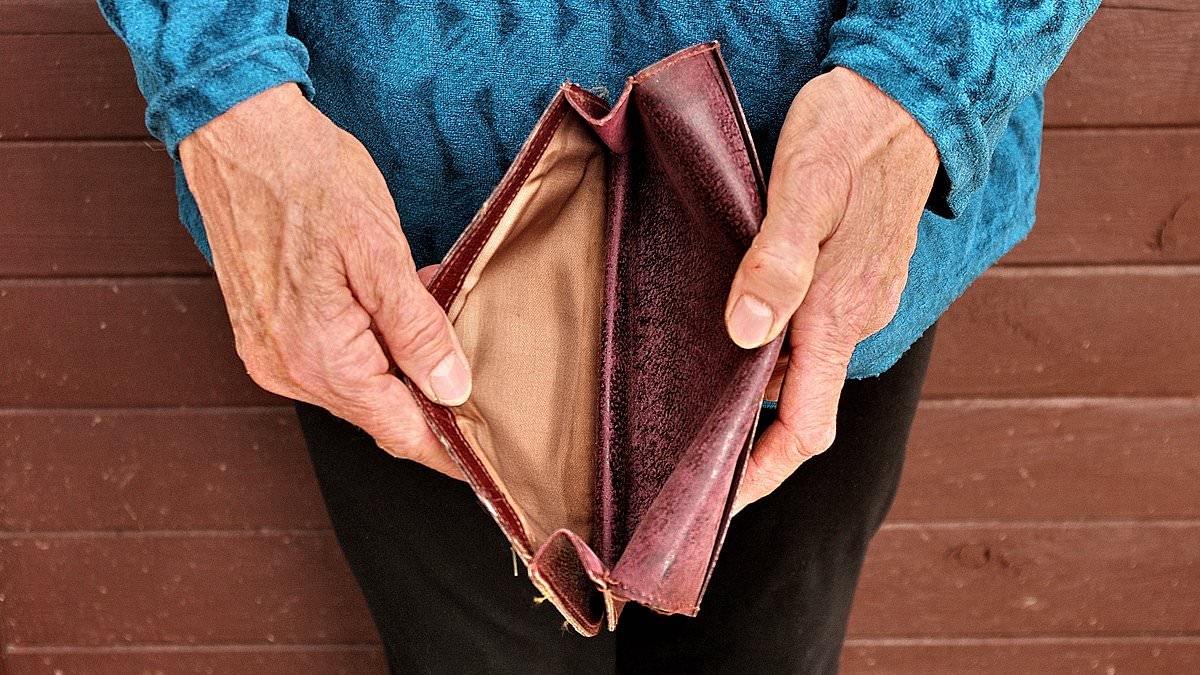 Retirement poverty 'postcode lottery' revealed: Areas of Britain where the elderly are most under strain...
