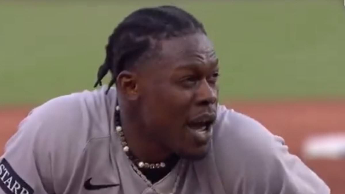 Yankees star caught on camera issuing blistering threat to MLB rival... what he said left fans stunned