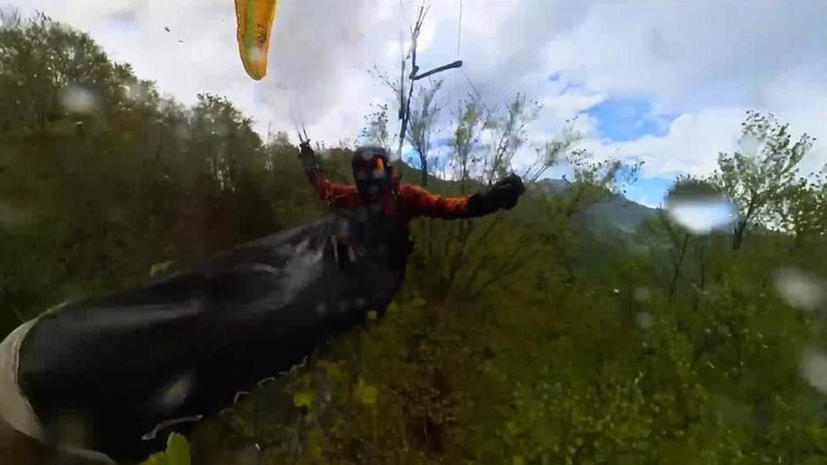 Miracle moment grandpa survives heart-stopping 9,000ft paragliding plunge in the French Alps