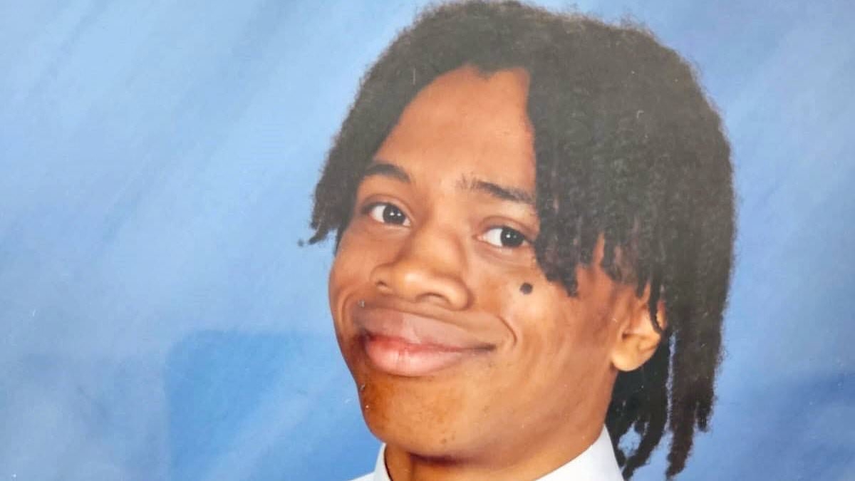 Bodybuilder teenager, 15, who jumped off pier in celebration of finishing exams may not have drowned if a lifeguard was present, coroner rules - as he warned of future deaths