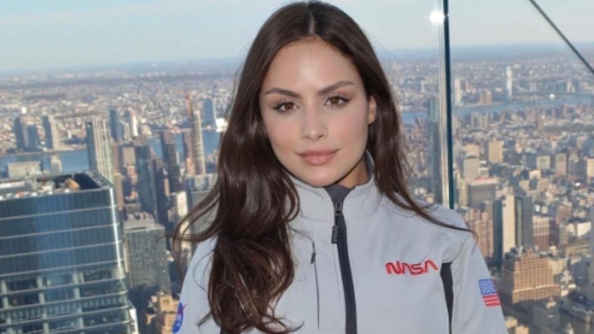 NASA's ruthless response to glamorous 'astronaut' who said she's headed to space