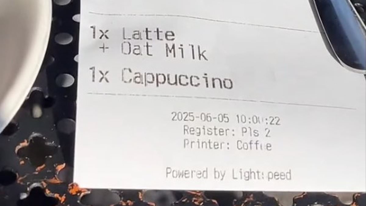 Awkward four-word detail on cafe receipt raises eyebrows: 'I am guilty of this'