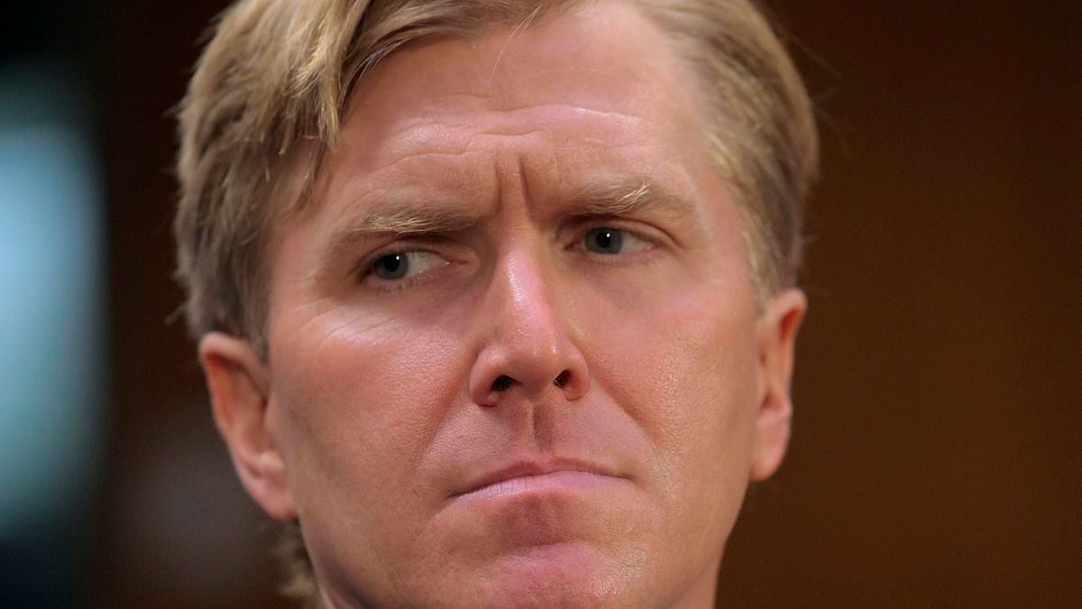 Trump ally to spearhead review that could torpedo Australia's defence plans