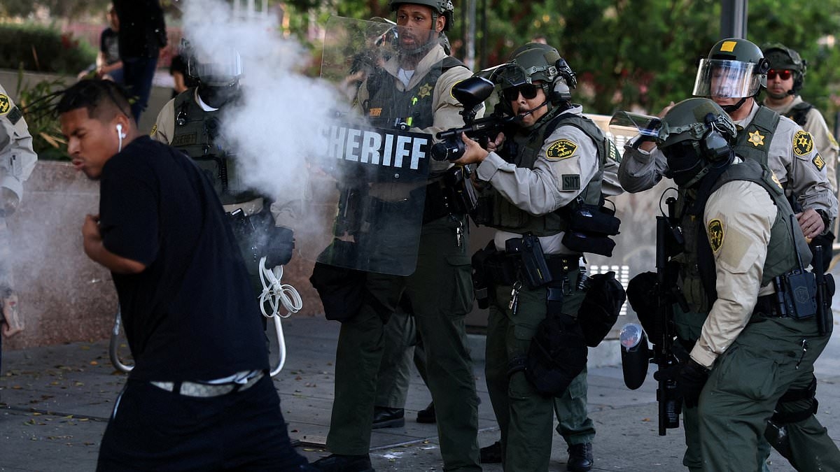 Protest curfews spread to Washington as LA moves to arrest 'bad actors' and unrest continues in NYC and Chicago