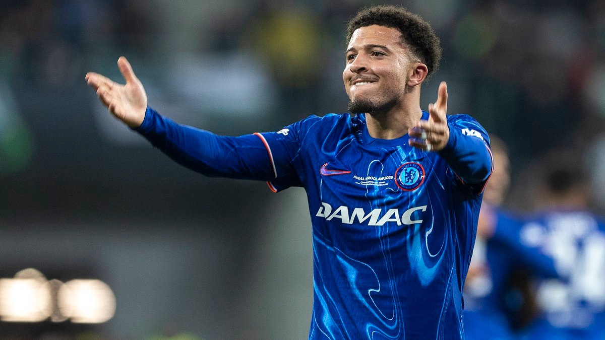 Man United's hopes of cashing in on Jadon Sancho dealt heavy blow as Borussia Dortmund REJECT the chance to sign him again - but three Premier League clubs remain interested in the winger