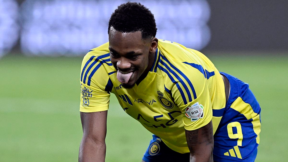 Jhon Duran 'could leave Al-Nassr on loan' less than five months after £65m move from Aston Villa - as 'personal issues' for striker are revealed