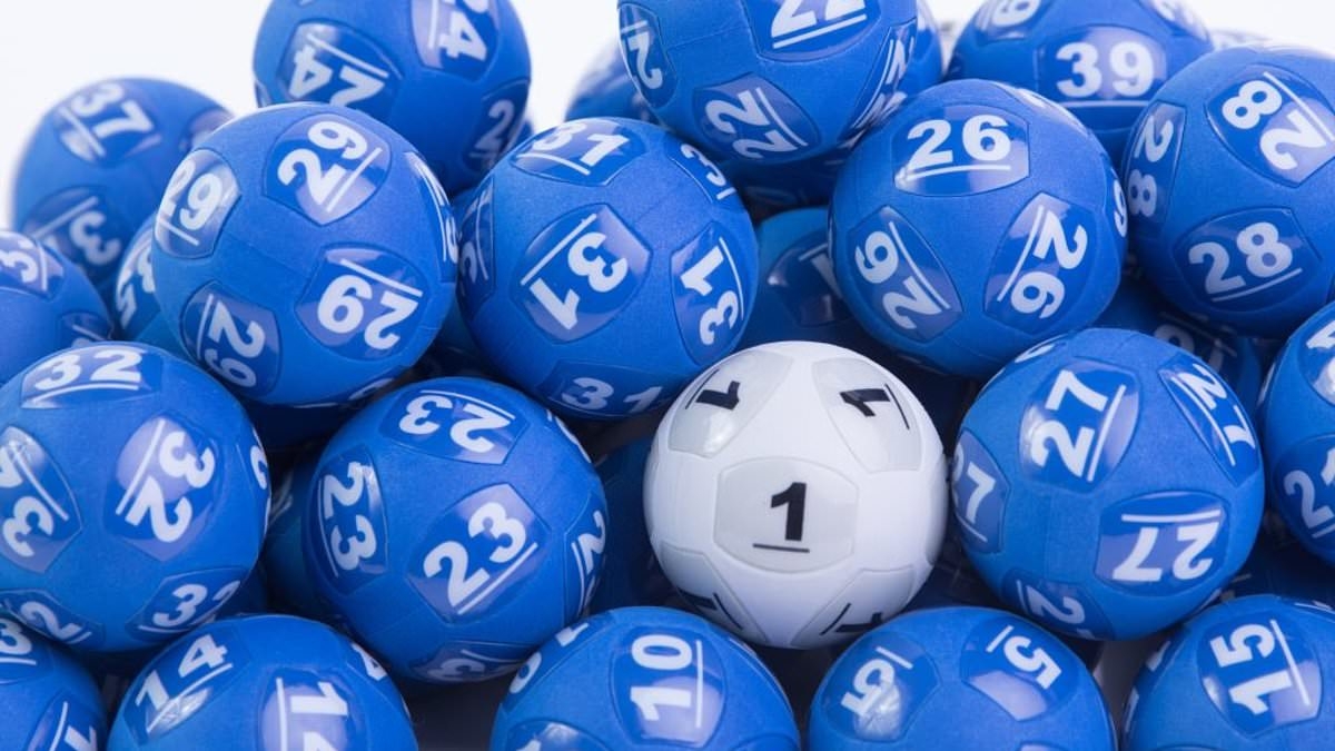 BREAKING NEWS Powerball $100million draw 1517 winning numbers announced