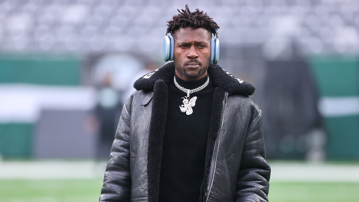 BREAKING NEWS Ex-NFL star Antonio Brown wanted by police on attempted murder charge after wielding gun in shocking brawl