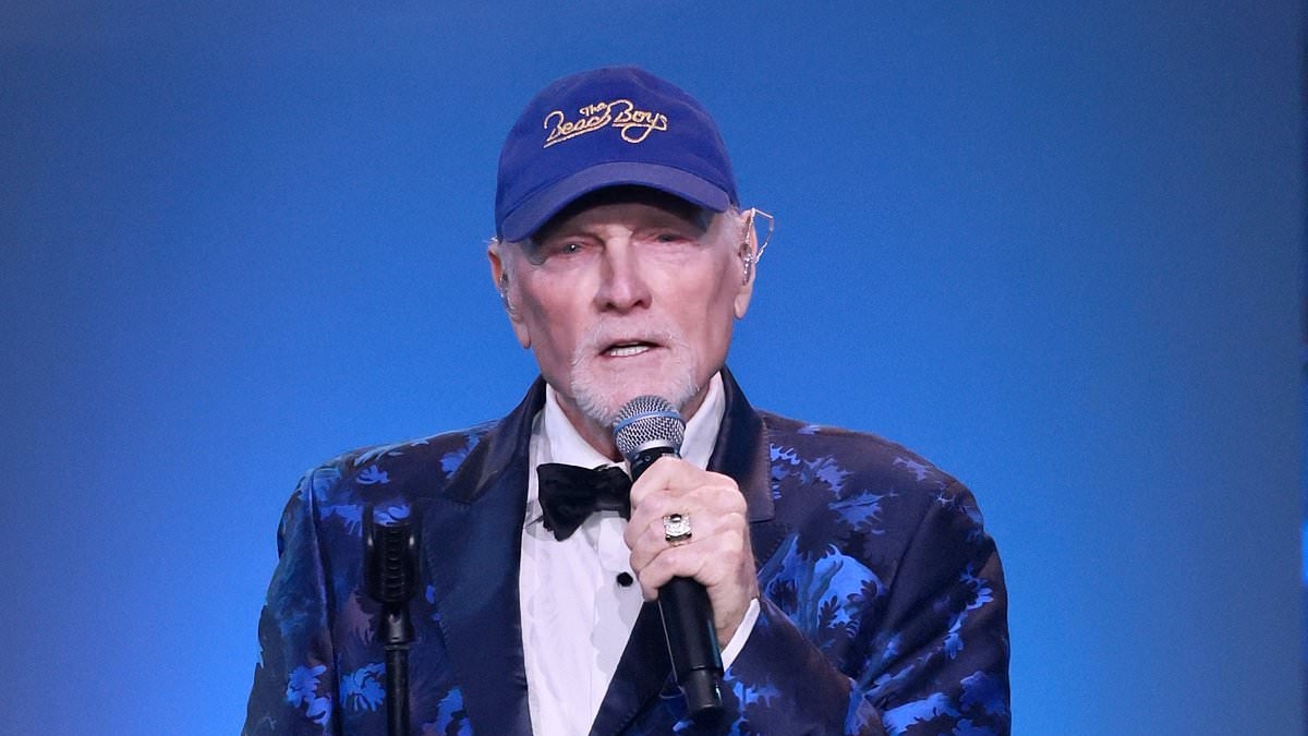 Beach Boys' Mike Love says he feels late bandmate Brian Wilson's 'presence' as he's inducted into the Songwriters Hall of Fame