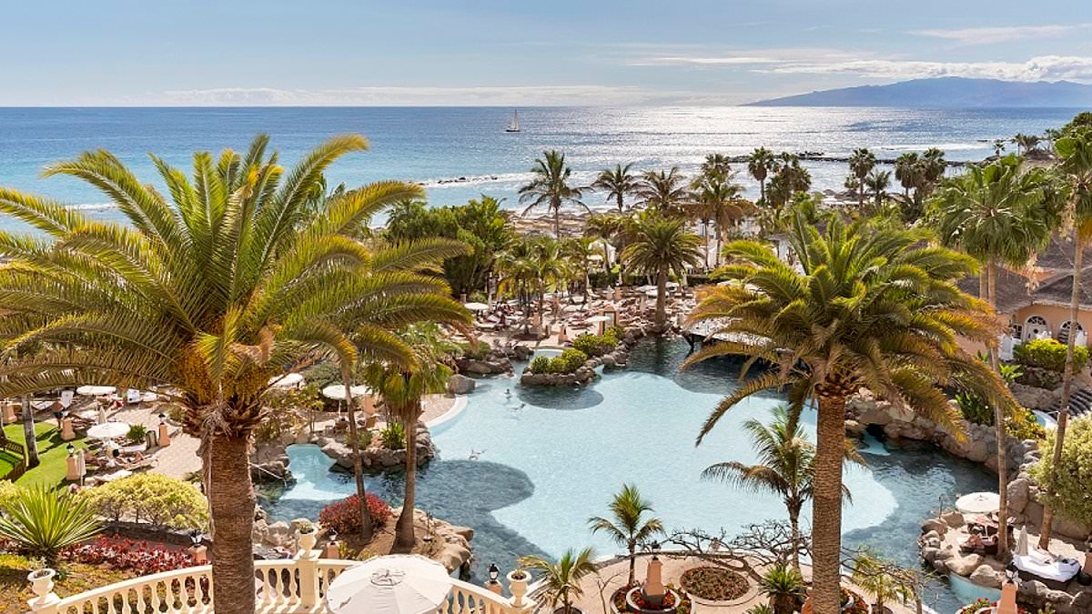 Hotel Review: Bahia Del Duque, Tenerife
