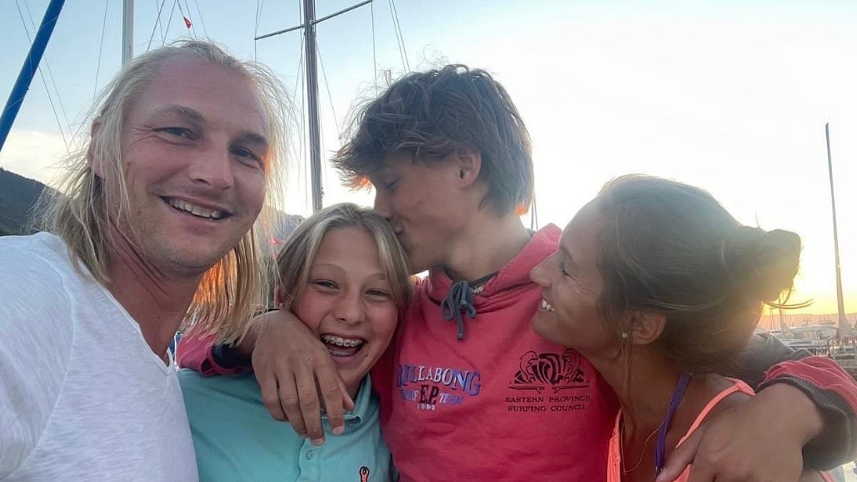 JAMES RAY: Children in this country are desperate for strong paternal role models. I'm on a mission to help men be the best fathers they can be